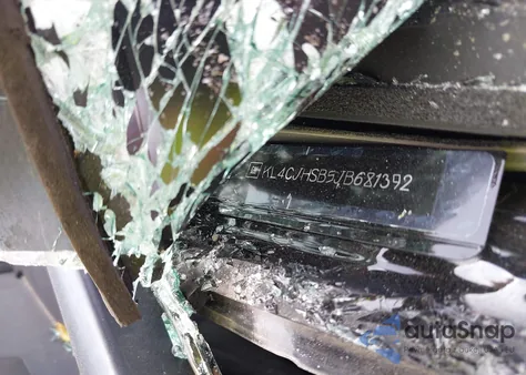 2018 Buick Encore Premium из США, поврежденный, VIN KL4CJHSB5JB681392